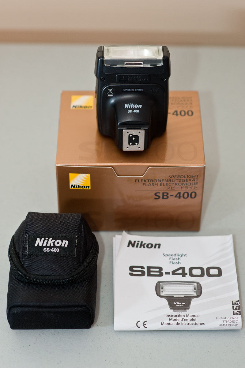 Đèn flash nikon sb 400