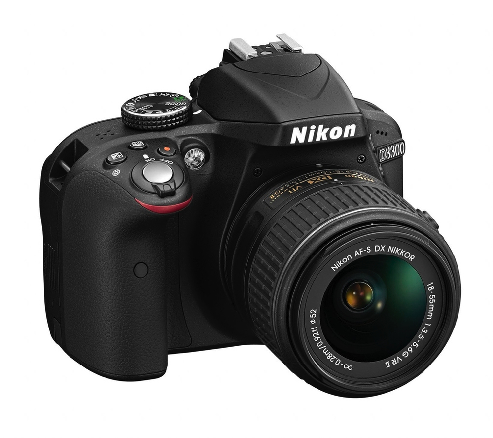 Nikon D3300 + kit 18-55 VR II 