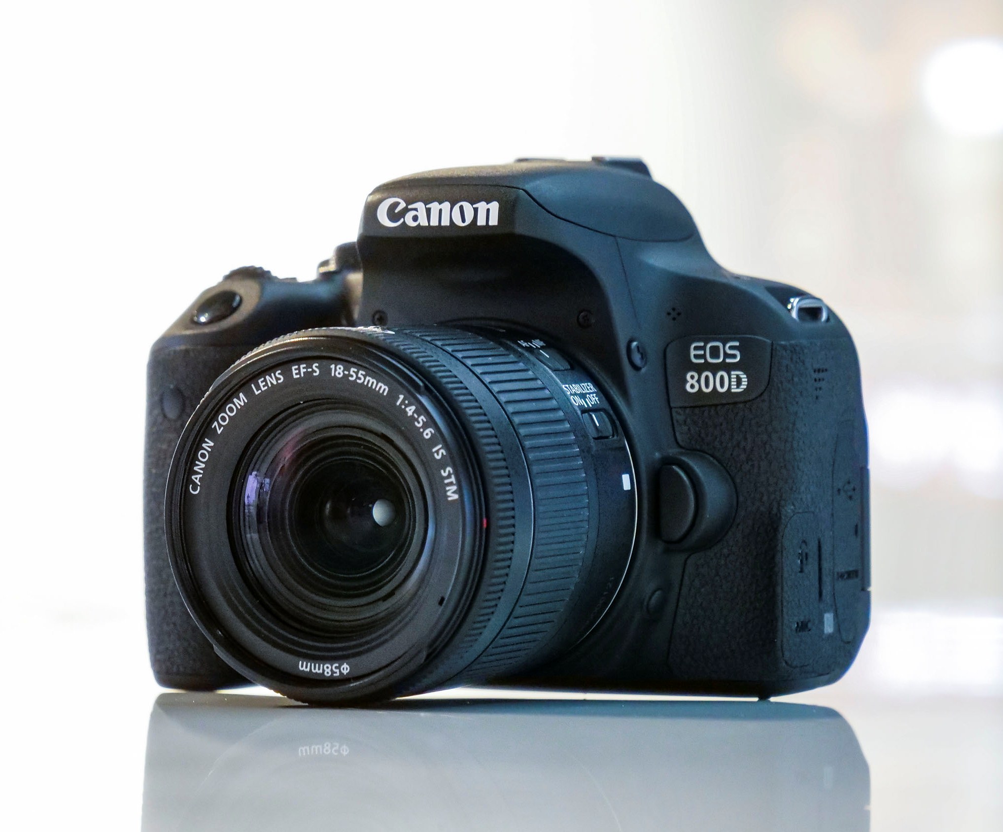 canon-eos-800d-18-55mm-is-stm-lens-3