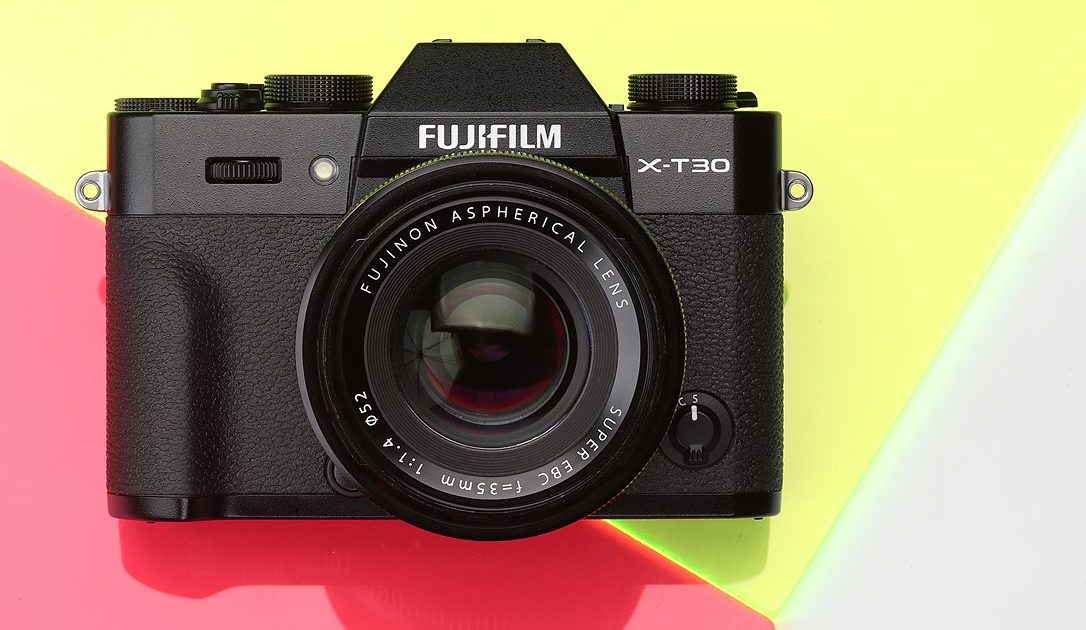 Đánh giá chi tiết Fujifilm X-T30: Có xứng danh người kế nhiệm siêu phẩm X-T3?