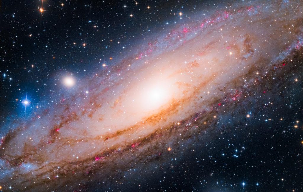 Y-203929-11_Andromeda_Galaxy_INSERT_COLON_The_Neighbour_by_Yang_Hanwen_and_Zhou_Zezhen