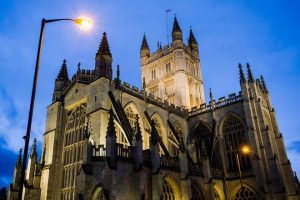 Việc thay đổi sang cài đặt cân bằng trắng tùy chỉnh sẽ mang lại hình ảnh có màu sắc trung thực hơn, đặc biệt là ở phần đá của tòa nhà.