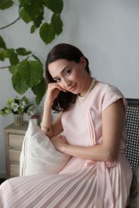 Dội sáng từ tường