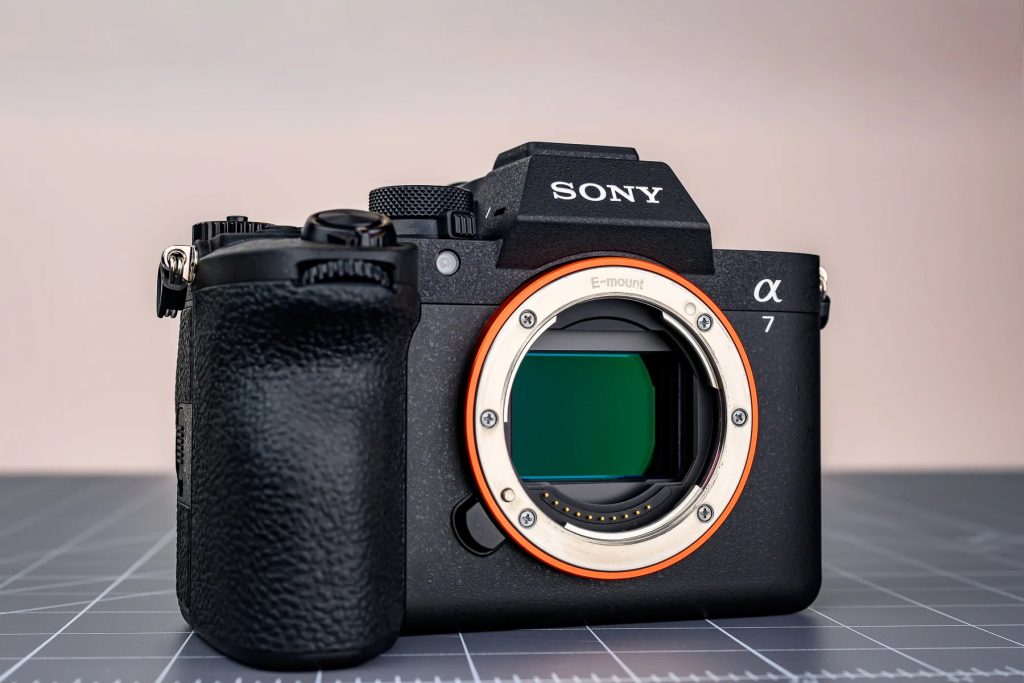 Điều kỳ diệu của chiếc máy ảnh này thực sự nằm ở cảm biến mới tuyệt vời, kết hợp tốc độ và độ phân giải kết hợp thành một thể. | Ảnh: Petapixel