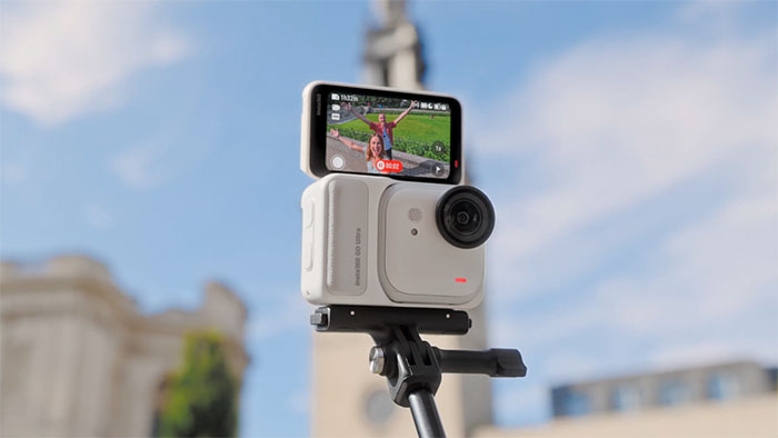 Insta360 GO Ultra Standard Bundle Black – Camera Mini Đeo Người