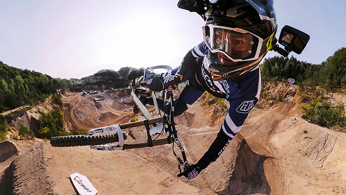 Phụ kiện gắn mũ bảo hiểm GoPro Helmet Front Side Mount