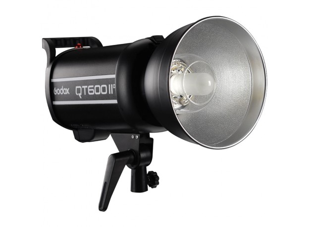Đèn flash studio Godox QT600IIM